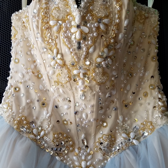 Mori Lee Prom Dress - Picture 4 of 7